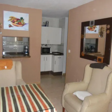 Appartement Avenida Carlota Alessandri *